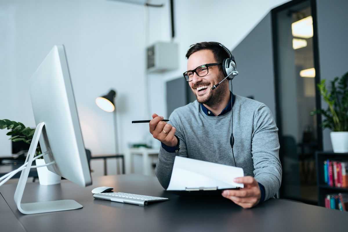Help Desk Support Image