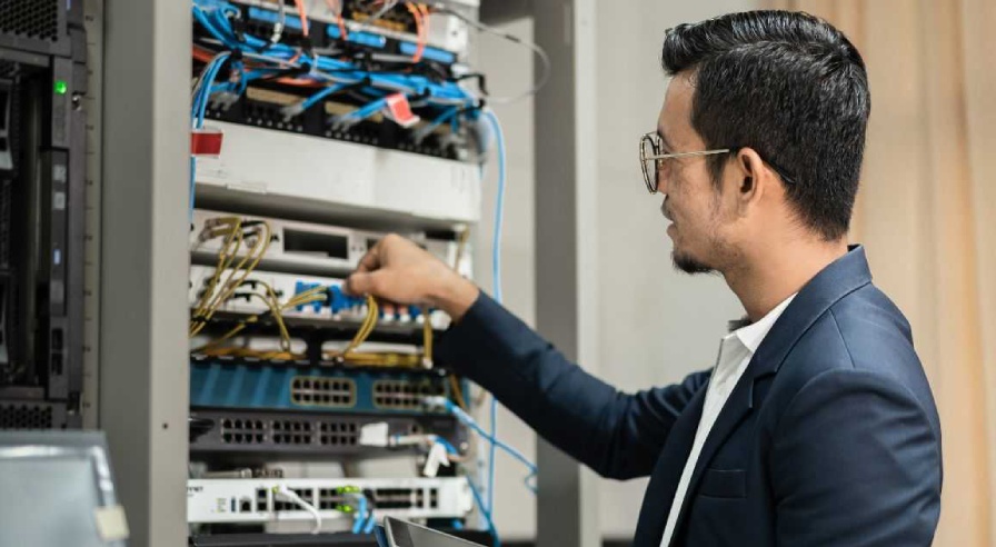 Co-Managed Services Image 1 - IT Support Denver